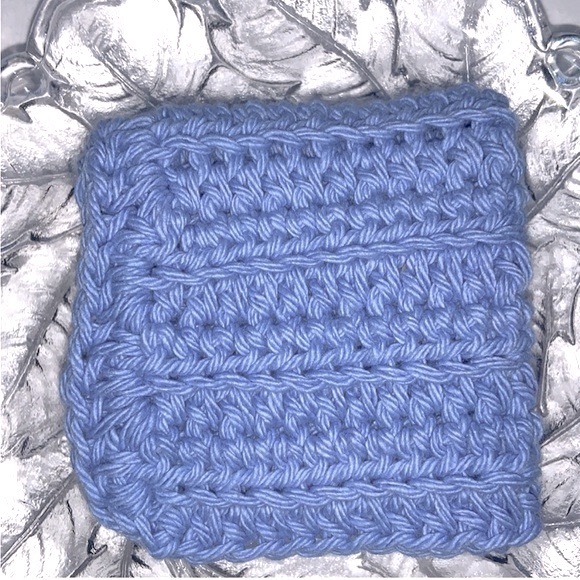 HAND CRAFTED Colorful Blue Crocheted 100% Cotton All Purpose Dish or Wash Cloth - Picture 4 of 6